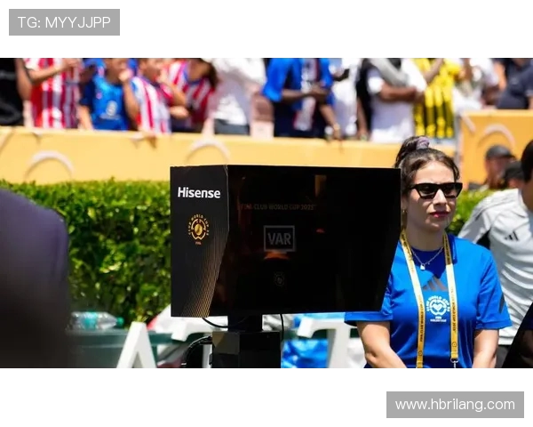 黄健翔解说的欧冠决赛精彩回顾 黄健翔解说的欧冠决赛精彩回顾